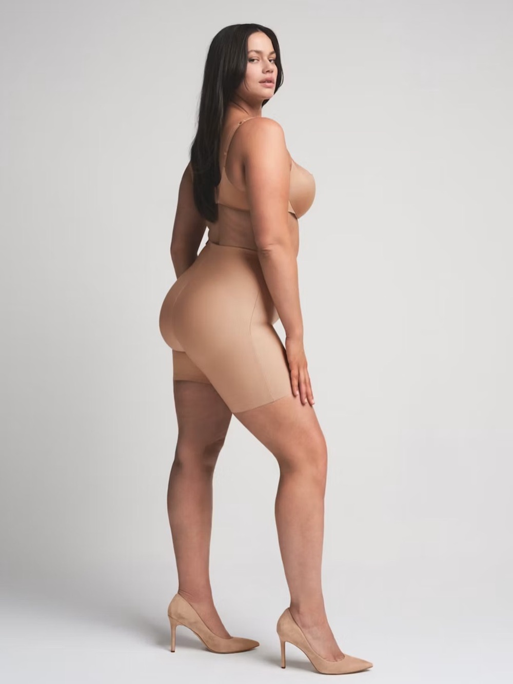 SKIMS Butt-Enhancing Padded Short - Clay Size Small
